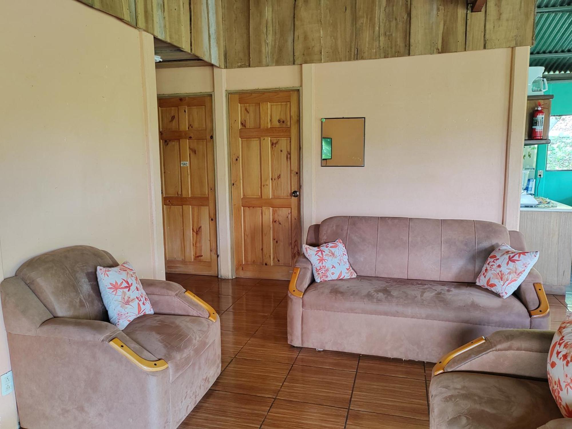 טוריאלבה Bella Vista Guest House מראה חיצוני תמונה
